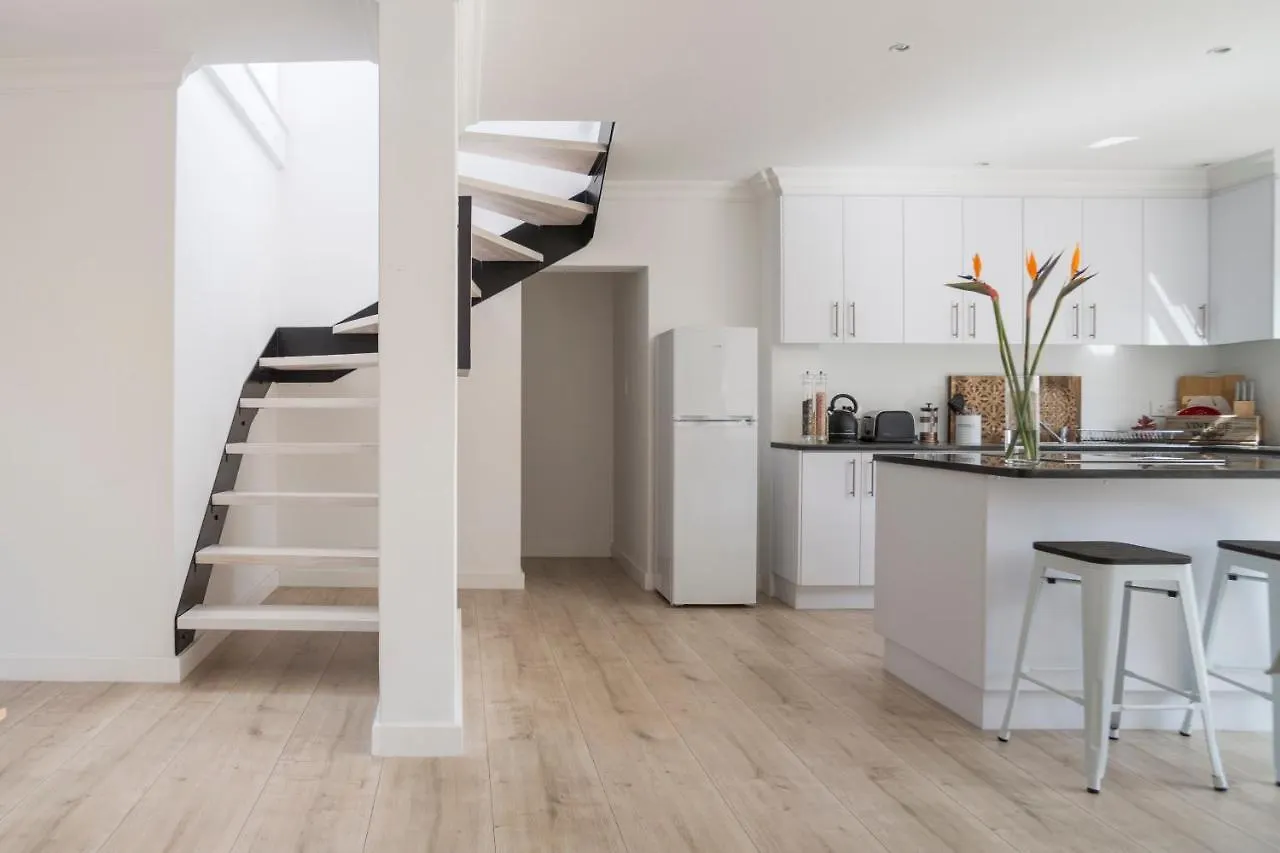 Sunset Beach Living Guesthouse Kapstadt