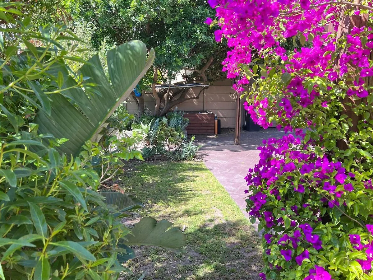 Sunset Beach Living Guesthouse Cape Town